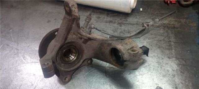 Foto 3ª: Mangueta Delantera Izquierda Peugeot 206 2.0 CC [2.0 LTR. - 100 KW 16V CAT (RFN - EW10J4)] [RFN (EW10J4)]