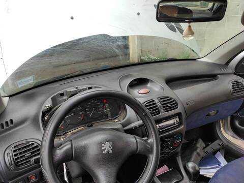 Salpicadero Peugeot 206 KFW