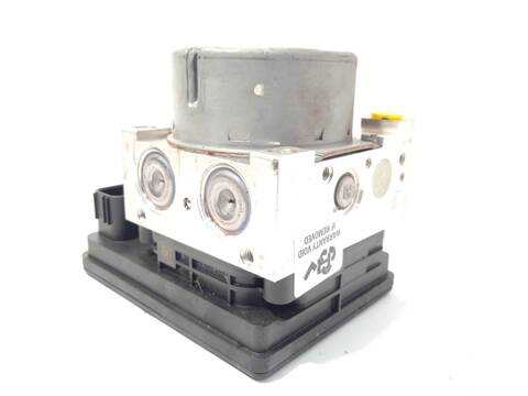 Foto 2ª: Abs Bmw Serie 2 216 D 116CV 85KW (2022)