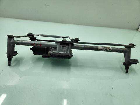 Motor Limpia Delantero Volkswagen Scirocco 2.0 TDI 103KW) 140CV