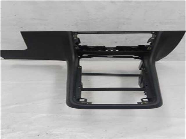 Foto 4ª: Consola Central Seat Ateca 1.0 ERENCE [1 0 LTR. - 85 KW TSI] 116CV