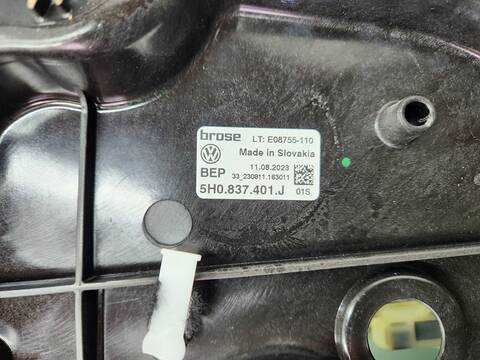 Foto 2ª: Elevalunas Eléctrico Delantero Izquierdo Volkswagen Golf LIFE 116CV 85KW [DTRD] (2023)