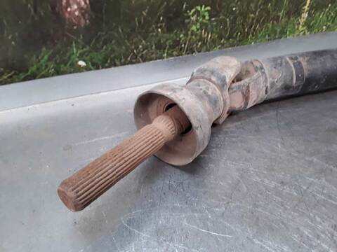 Foto 2ª: Transmision Central Ford Ranger 2.5 12V TD CAT 84CV 62KW (1999)