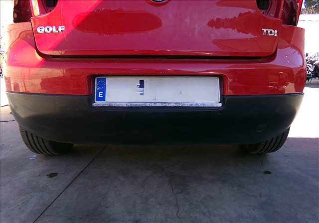 Paragolpes Trasero Volkswagen Golf 1.9 TDI SERIE 5, 2004-2008
