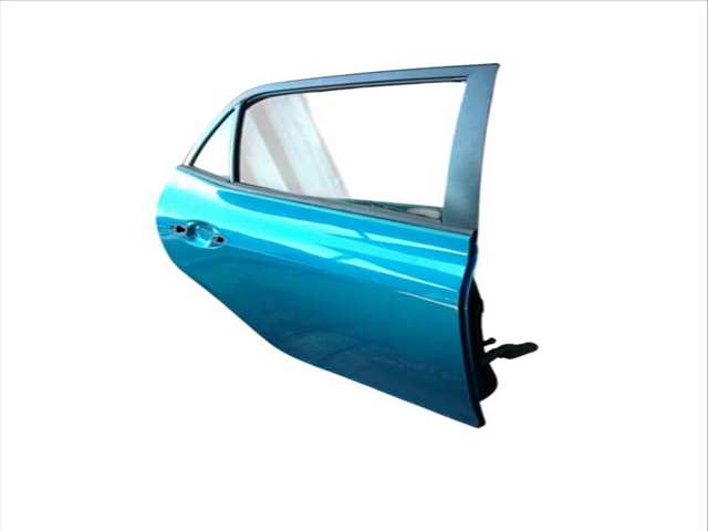Foto 2ª: Puerta Trasera Derecha Toyota Auris 2.0 D-4D ADE150_ ADE150R) (2006)