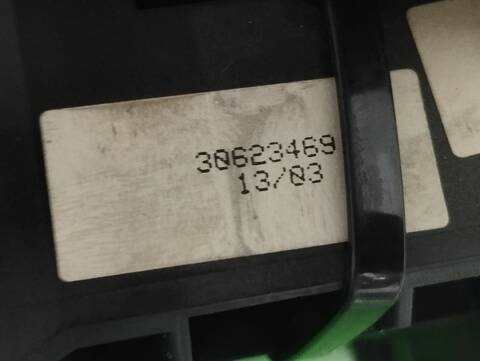 Foto 2ª: Mando Multifuncion Volvo S40 1.6 CAT 109CV [B4164S2] (1995)