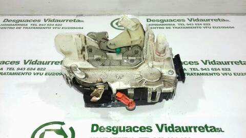 Cerradura Puerta Delantera Izquierda Dodge Caliber 2.0 16V CRD CAT 140CV 103KW