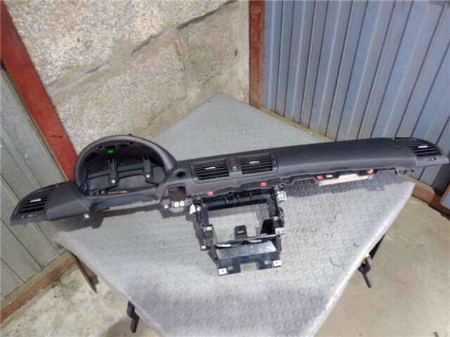 Salpicadero Bmw Serie 1 114 2.0 118D [2.0 LTR. - 90 KW 16V DIESEL CAT]