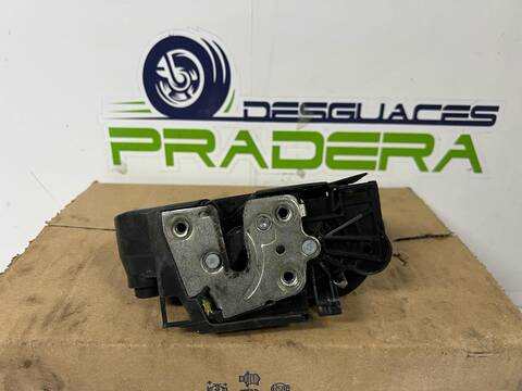 Foto 2ª: Cerradura Puerta Delantera Izquierda Iveco Daily CABINA DOBLE 35 C... BATALLA 3450 146CV 107KW CAJA ABIERTA [F1CE0481F A] (1950)