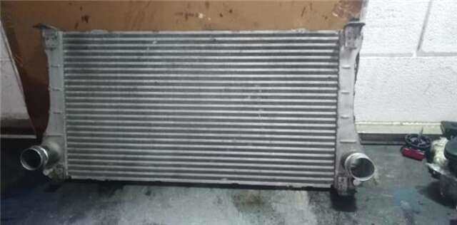 Foto 2ª: Intercooler Toyota Avensis 2.2 D-4D EXECUTIVE BERLINA (5-PTAS.) [2.2 LTR. - 110 KW D-4D CAT] [2AD-FTV]