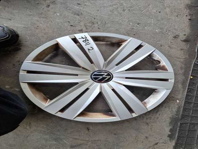 Tapacubos Volkswagen Caddy BASE 74CV 55KW
