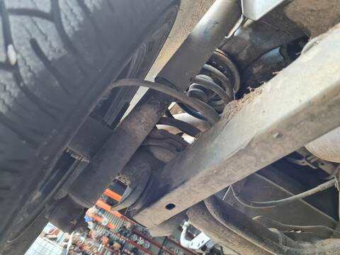 Amortiguador Trasero Derecho Jeep Cherokee 2.5 CRD BASICO 143CV 105KW