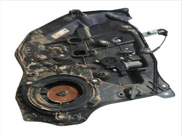 Foto 2ª: Elevalunas Eléctrico Delantero Izquierdo Mazda CX3 2.0 SKYACTIV-G DK5W DK6W) (2015)