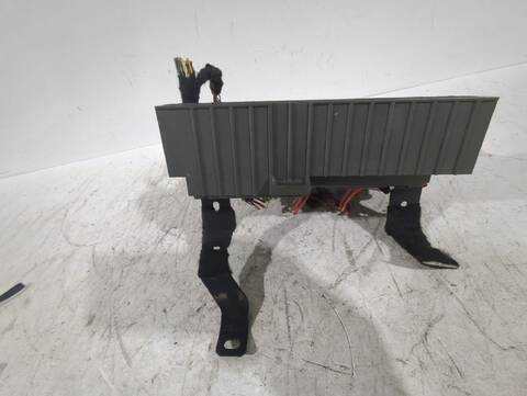 Foto 3ª: Caja Reles Fusibles Bmw Serie 1 114 120 D 177CV [N47 D20 A N47 D20 C] (2003)