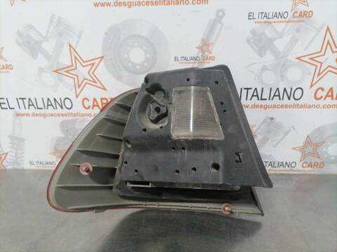 Foto 2ª: Piloto Trasero Derecho Bmw Serie 3 315 320D BERLINA 150CV 110KW [20-4D-4 D] (2003)