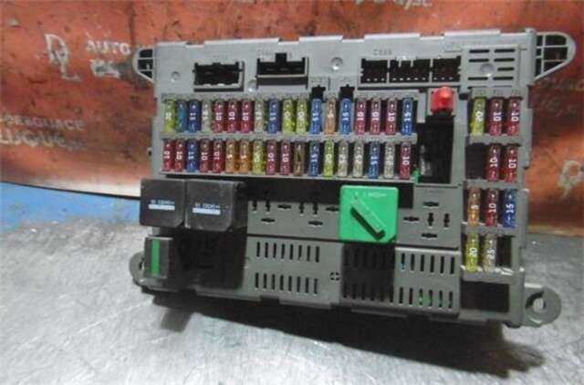 Foto 2ª: Caja Reles Fusibles Land Rover Freelander 2.2 TD4 [224DT]