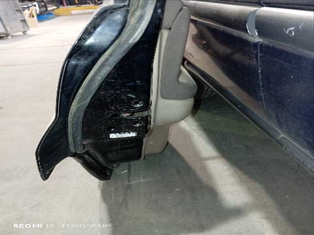 Foto 3ª: Puerta Trasera Izquierda Lexus LX 4.7 G 470 V8 (2002)