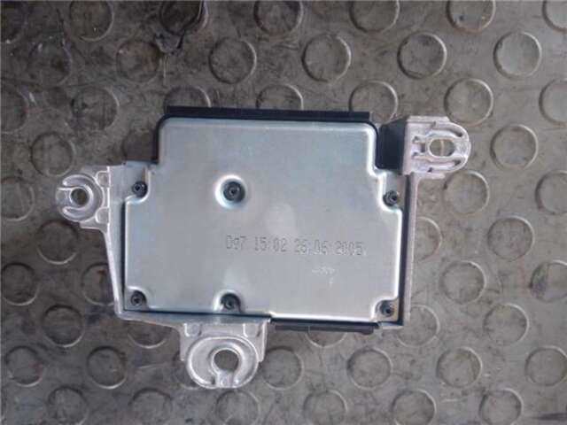 Foto 2ª: Centralita Airbag Renault Megane 1.5 AUTHENTIQUE [1.5 LTR. - 78 KW DCI DIESEL] II BERLINA 5P (10.2002-_) [K9K P7]