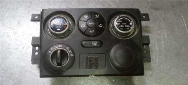 Foto 2ª: Mando Climatizador Suzuki Grand Vitara 1.9 DDIS JLX (5-PTAS.) [1.9 LTR. - 95 KW DDIS TURBODIESEL] [F9QB264]