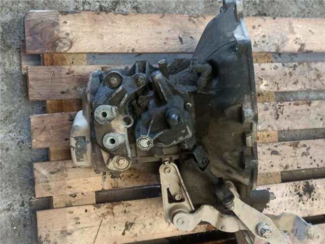 Caja Cambios Opel Corsa 1.7 CLUB [1.7 LTR. - 55 KW 16V DTI CAT (Y 17 DT - LR6)]