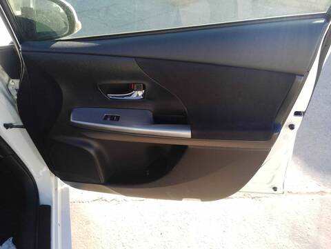 Foto 3ª: Tapizados Cartoneras Toyota Prius ADVANCE 99CV 73KW [2ZR] (2016)
