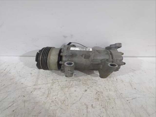 Foto 2ª: Compresor Aire Acondicionado Renault Clio 1.2 BB0A BB0F BB10 BB1K BB28 BB2D BB2H CB0A ... 58CV [D7F 710 D7F 720 D7F 722 D7F 726 D7F 744 D7F 746 D7] (1998)