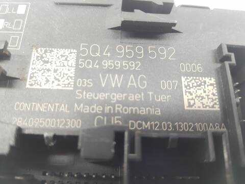 Foto 3ª: Centralita Motor ECU Seat Leon 1.6 TDI 105CV [CLHA] (2012)