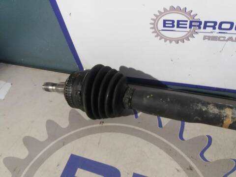 Foto 2ª: Transmision Delantera Derecha Mercedes Clase A 140 1.4 CAT 82CV [M166940] (1997)