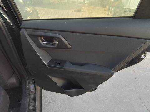Foto 2ª: Tapizados Cartoneras Toyota Auris 1.8 16V HIBRIDO) 99CV 73KW [2ZR] (2016)