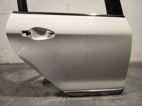 Foto 2ª: Puerta Trasera Derecha Peugeot 2008 1.2 THP 110 - PURETECH 110 110CV 81KW [HNZ (EB2DT)] (2015)