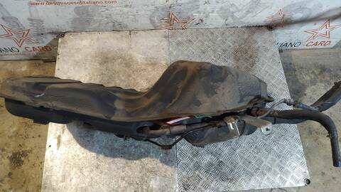 Foto 3ª: Deposito de Combustible Hyundai Tucson ESSENCE 2WD 116CV 85KW [D4FD] (2017)