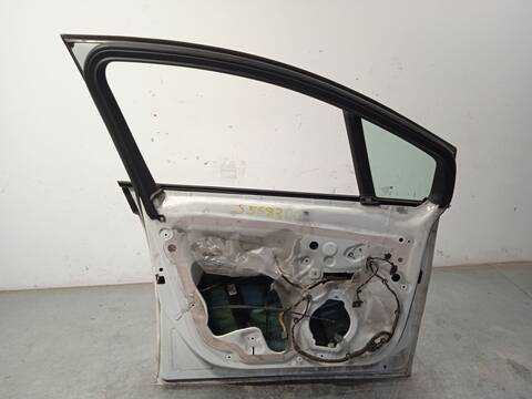 Foto 4ª: Puerta Delantera Izquierda Opel Meriva 1.4 LPG 75) 120CV 88KW [B14NEL] (2014)