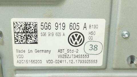 Foto 4ª: Sistema Audio Radio CD Volkswagen Polo ADVANCE 95CV 70KW [CHZ] (2018)