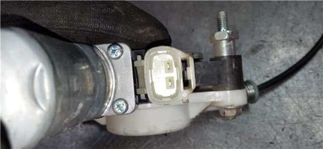 Foto 3ª: Elevalunas Eléctrico Delantero Derecho Kia Rio 1.4 16V [G4FA]