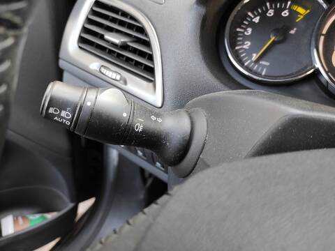 Foto 2ª: Mando Multifuncion Renault Megane H5F400 BERLINA III BERLINA 5P (2015)