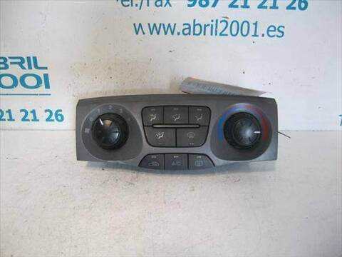 Mando Climatizador Hyundai Trajet 2.0 CRDI GLS 113CV 83KW