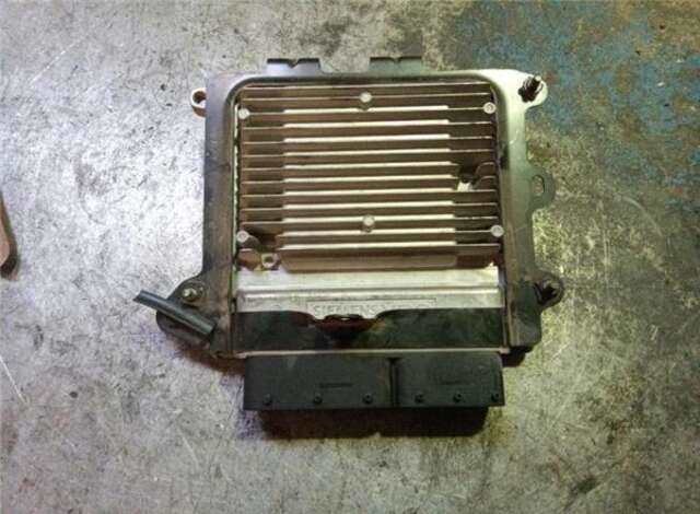 Foto 3ª: Centralita Motor ECU Dodge Caliber 1.8 S [1.8 LTR. - 110 KW 16V CAT] [EBA]