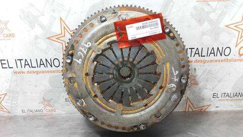 Foto 2ª: kit Embrague Toyota Corolla 2.0 D-4D TERRA BERLINA 110CV 81KW [1CDFTV] (2006)