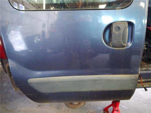 Foto 2ª: Puerta Lateral Corredera Derecha Renault Kangoo 1.5 AUTHENTIQUE [1.5 LTR. - 60 KW DCI DIESEL] [K9K B7]