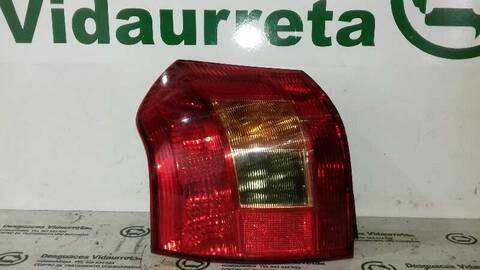 Piloto Trasero Izquierdo Toyota Corolla 1.6 LINEA SOL 4-PTAS.) 110CV 81KW