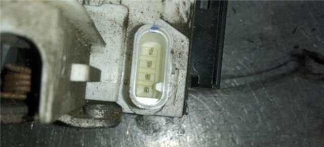 Foto 3ª: Cerradura Puerta Delantera Derecha Mercedes Sprinter 216 (906.613) [M 271.951]