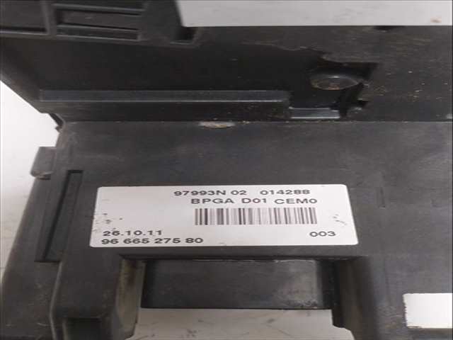 Foto 2ª: Caja Reles Fusibles Citroen C4 1.6 HDI GRAND PICASSO [D-9H05] (2011)