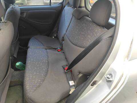 Asientos Traseros Toyota Yaris 2NZFE