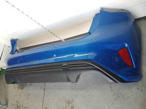 Foto 3ª: Paragolpes Trasero Ford Focus ST-LINE 125CV 92KW [R0DB] (2022)