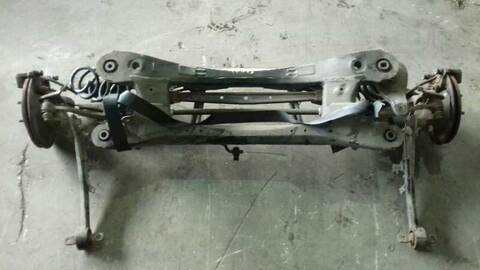 Puente Trasero Toyota Auris 1.8 16V HIBRIDO) 99CV 73KW