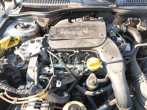 Motor Completo Renault Megane 1.9 DCI BA05 BA1F) 102CV 75KW I BA0/1_)