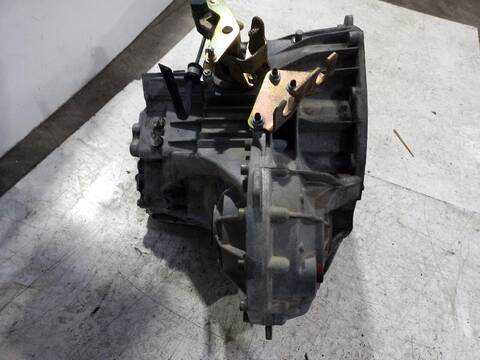 Foto 3ª: Caja Cambios Mercedes Vito 112 CDI 638.094) 122CV [OM 611] (1996)