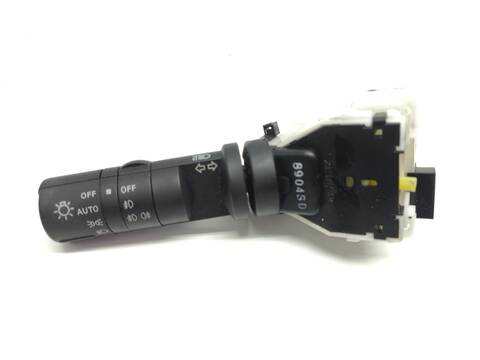 Mando Multifuncion Nissan Qashqai ACENTA 141CV 104KW