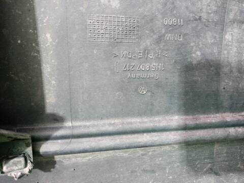 Foto 3ª: Paragolpes Delantero Volkswagen Golf 1.9 DIESEL BERLINA 64CV [AEY] (1991)