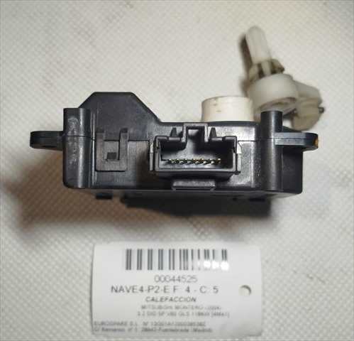 Foto 3ª: Calefacción Mitsubishi Montero 3.2 DID 5P V60 GLS [4M41] (2004)